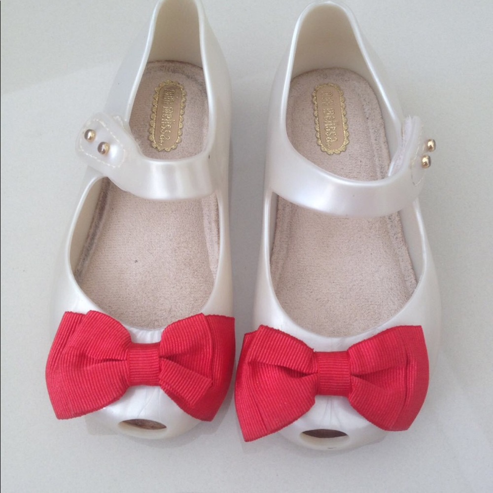Mini Melissa size 8